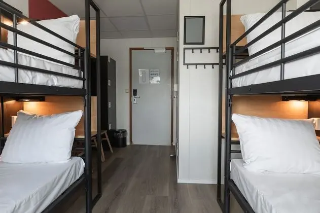 Ortak Ranzalı Oda, Karma Ranzalı Oda, Özel Banyo (1 bed in 8-person dormitory)