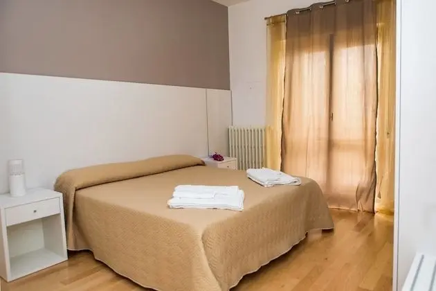 Family Tek Büyük Yataklı Oda, Bahçe Manzaralı