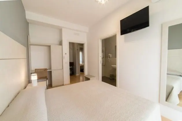 Tek Büyük Yataklı Oda, Bahçe Manzaralı