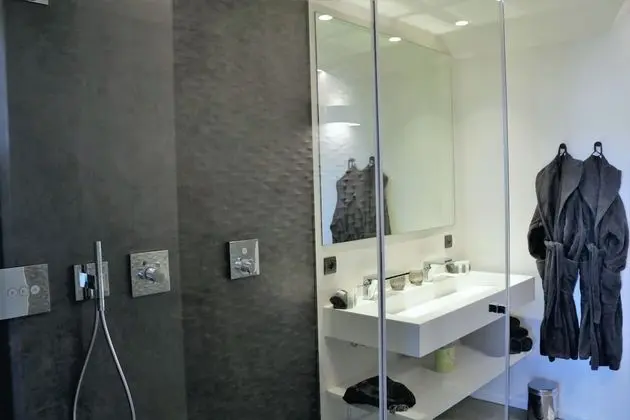 Süit, 1 En Büyük (King) Boy Yatak