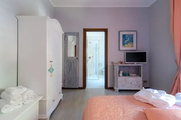 Tek Büyük Yataklı Oda (Rosa)