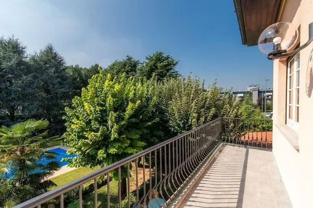 Üç Kişilik Oda (Pantera)