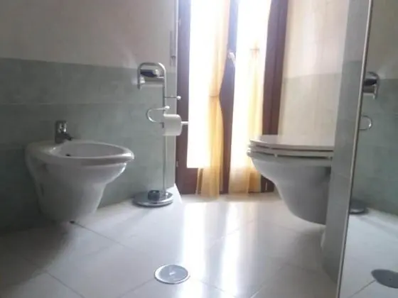 Business Dört Kişilik Oda