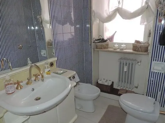 Comfort Tek Büyük Yataklı Oda, Ortak Banyo