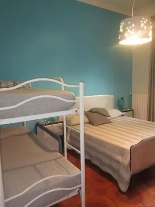 Dört Kişilik Oda (Blu)