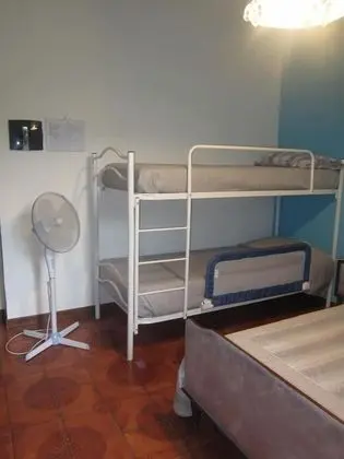 Dört Kişilik Oda (Blu)