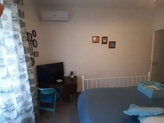 Tek Büyük Yataklı Oda, Özel Banyo (External)