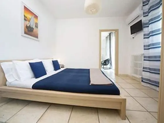 Superior Tek Büyük Yataklı Oda