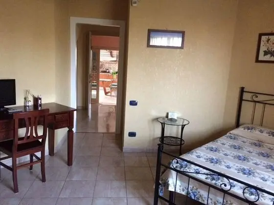 Üç Kişilik Oda, Banyolu/Duşlu