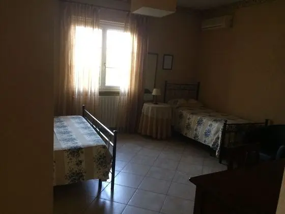 Üç Kişilik Oda, Banyolu/Duşlu