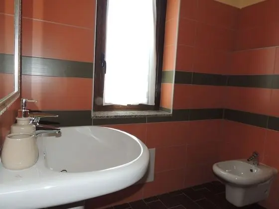 Tek Büyük veya İki Ayrı Yataklı Oda, Balkon, Plaj Manzaralı