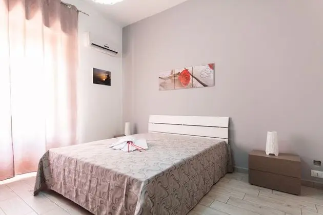 Tek Büyük Yataklı Oda, Balkon