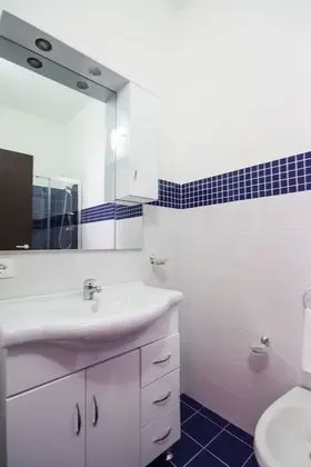 Tek Büyük Yataklı Oda, Balkon