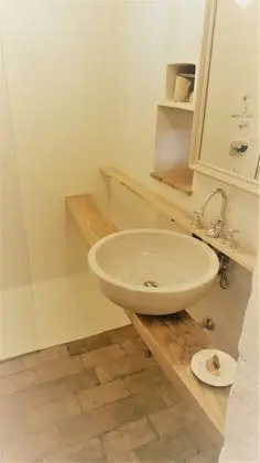 Deluxe Tek Büyük Yataklı Oda, Bahçe Manzaralı