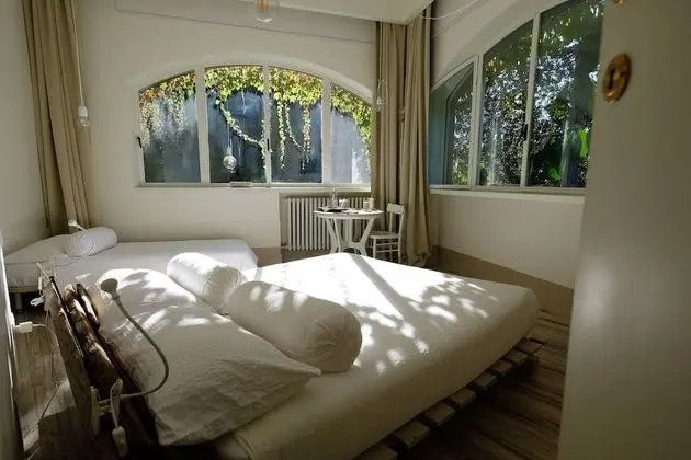 Design Üç Kişilik Oda
