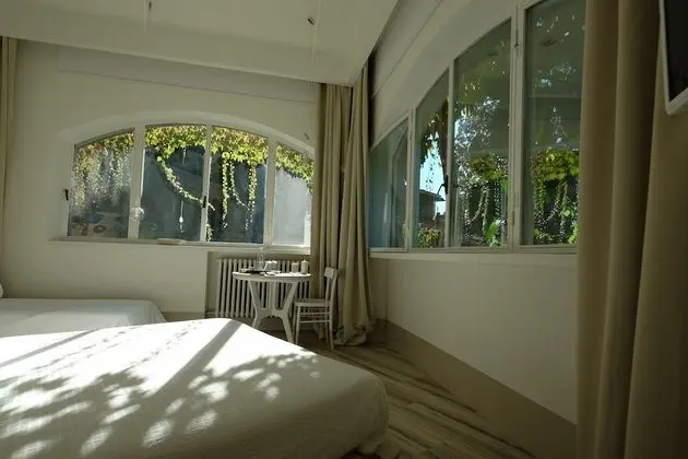Design Üç Kişilik Oda