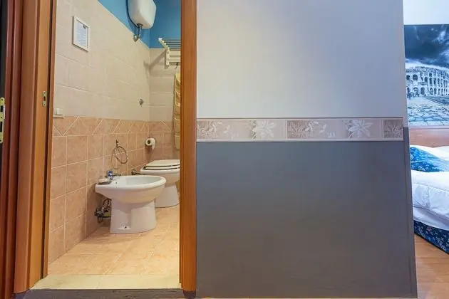 Tek Büyük veya İki Ayrı Yataklı Oda, Şehir Manzaralı