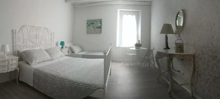 Tek Büyük veya İki Ayrı Yataklı Oda