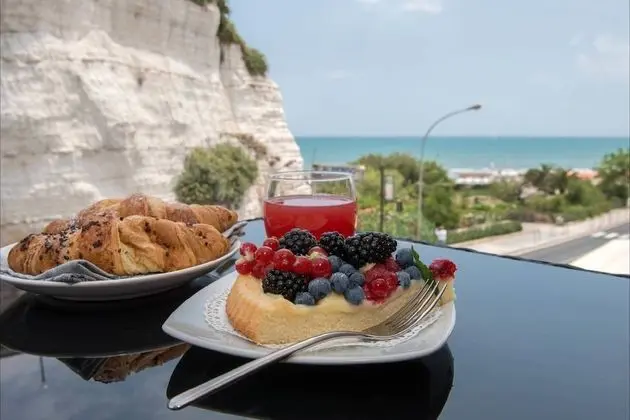 Deluxe Tek Büyük Yataklı Oda, Balkon