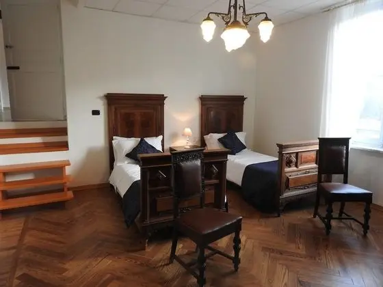 Family Tek Büyük veya İki Ayrı Yataklı Oda