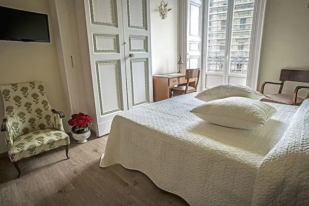 Deluxe Tek Büyük Yataklı Oda, Balkon (Oro)