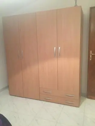 İki Ayrı Yataklı Oda, Ortak Banyo