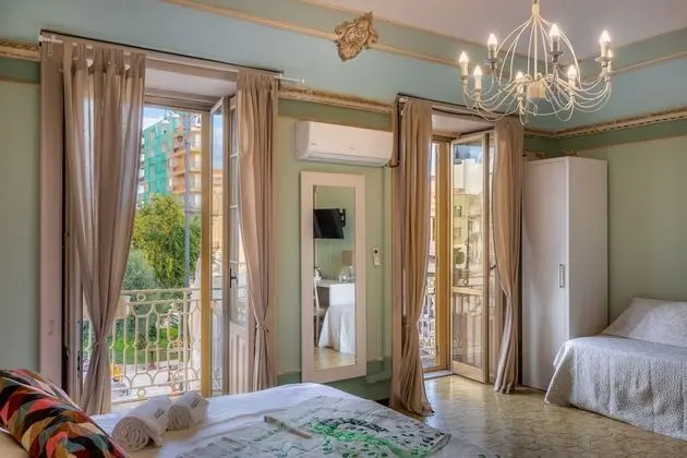 Deluxe Tek Büyük veya İki Ayrı Yataklı Oda, 1 Yatak Odası, Şehir Manzaralı