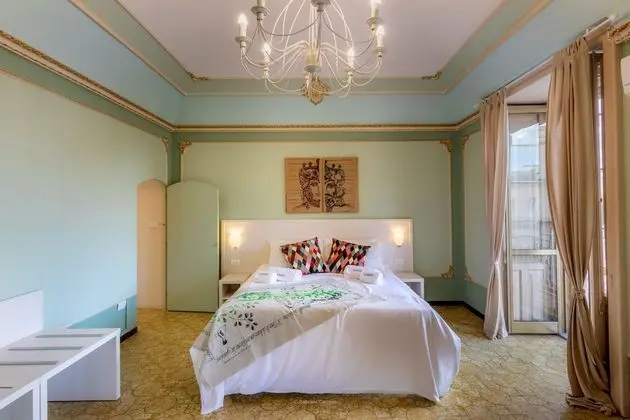 Deluxe Tek Büyük veya İki Ayrı Yataklı Oda, 1 Yatak Odası, Şehir Manzaralı