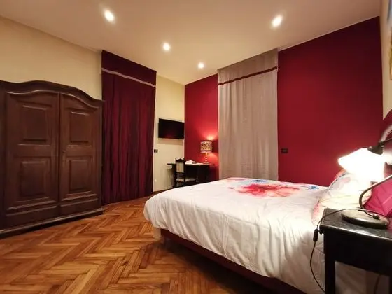 Deluxe Tek Büyük veya İki Ayrı Yataklı Oda (Reggia)