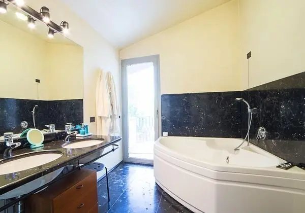 Family Süit, 3 Yatak Odası, Göl Manzaralı