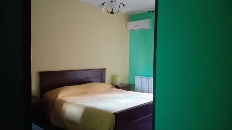 Tek Büyük veya İki Ayrı Yataklı Oda