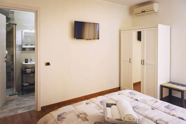 Comfort Tek Büyük Yataklı Oda, Şehir Manzaralı (Thalassa)