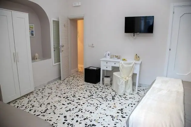 Comfort Tek Büyük Yataklı Oda