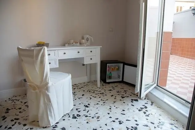 Comfort Tek Büyük Yataklı Oda