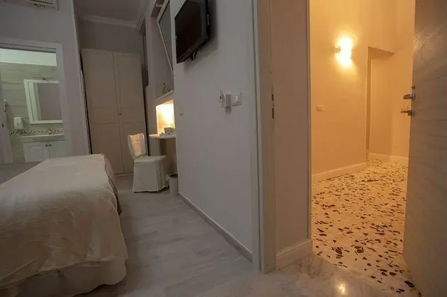 Tek Büyük Yataklı Oda