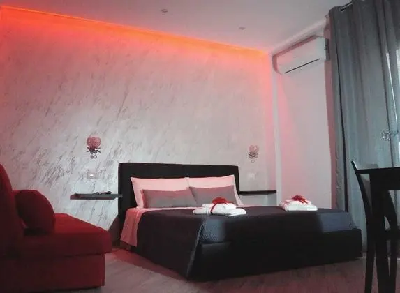 Deluxe Tek Büyük Yataklı Oda (N.1)