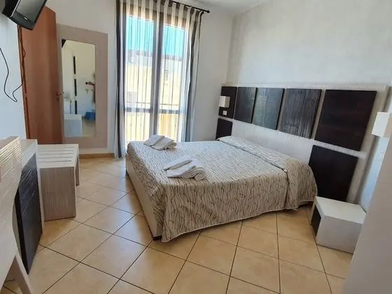 Tek Büyük Yataklı Oda, 1 Büyük (Queen) Boy Yatak