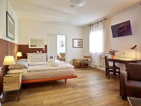 Junior Süit, Banyolu/Duşlu