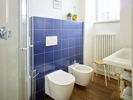 Junior Süit, Banyolu/Duşlu