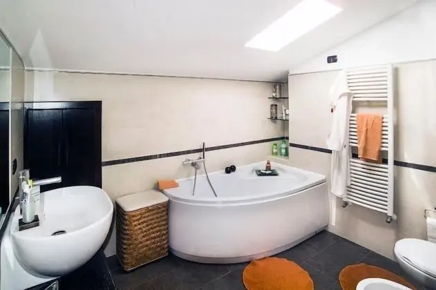 Tek Büyük Yataklı Oda, 1 Büyük (Queen) Boy Yatak, Sigara İçilmez