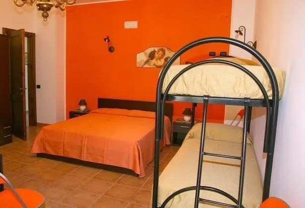 Comfort Dört Kişilik Oda, 1 Yatak Odası, Bahçe Manzaralı