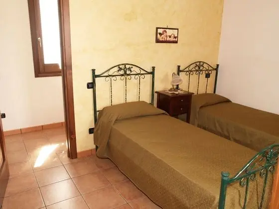 Comfort Tek Büyük veya İki Ayrı Yataklı Oda