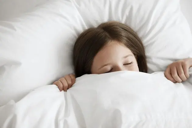 Üç Kişilik Oda, Sigara İçilmez