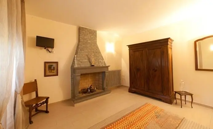 Tek Büyük Yataklı Oda, Avlu Manzaralı (private bathroom not in room)