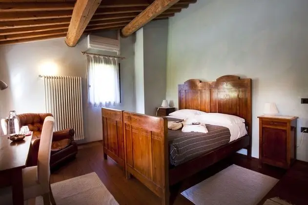 Traditional Oda, Bahçe Manzaralı (Stelle)