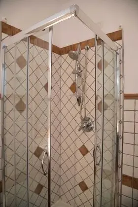 Comfort Dört Kişilik Oda, 1 Yatak Odası