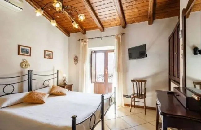 Tek Büyük veya İki Ayrı Yataklı Oda, Özel Banyo (external)