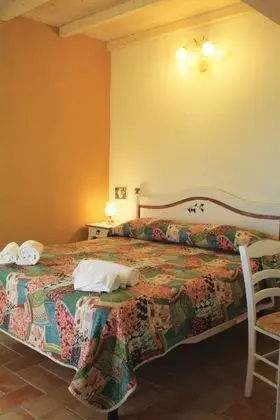 Tek Büyük Yataklı Oda, 1 Çift Kişilik Yatak