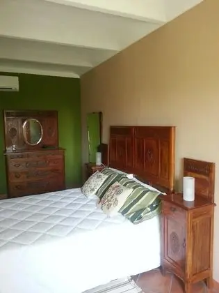 Tek Büyük Yataklı Oda, Tepe Manzaralı