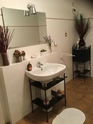 Tek Büyük Yataklı Oda, Tepe Manzaralı